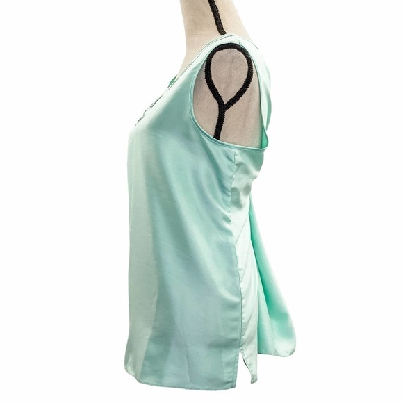 MAGGIE Sweet Turquoise Blue Sleeveless Embroidered Silky Blouse Large - Picture 3 of 11
